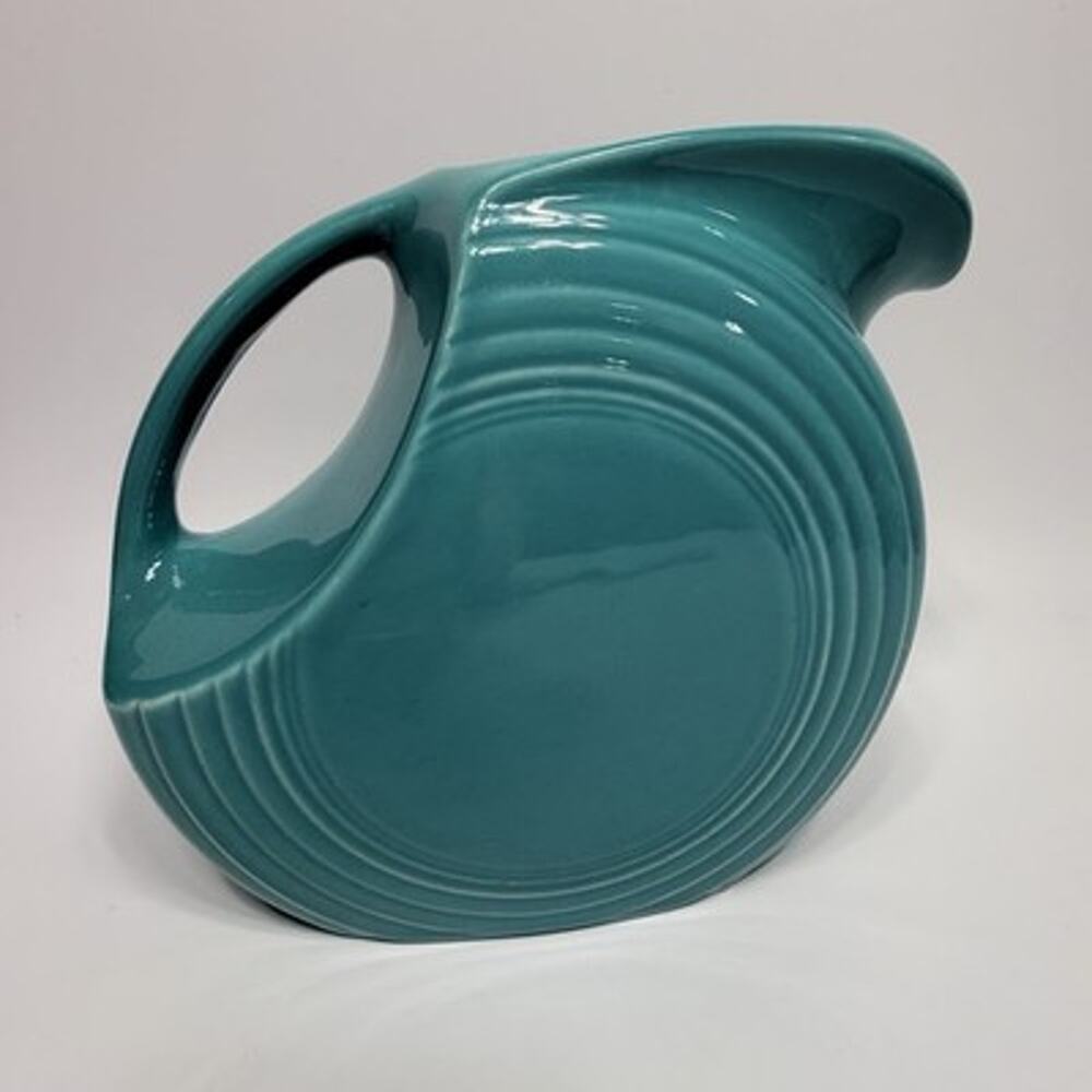 Vintage Fiesta Fiestaware Turquoise Green 7" Large Disc Pitcher HLC USA